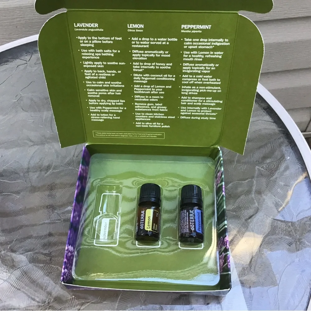 SPAROOM Ultrasonic Fragrance Diffuser ‘Lotus Mist’ + Essential Oils, All EUC!